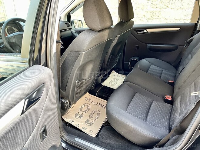 Mercedes B 170 2010, 91,000 km - 1.7 l - Bakı