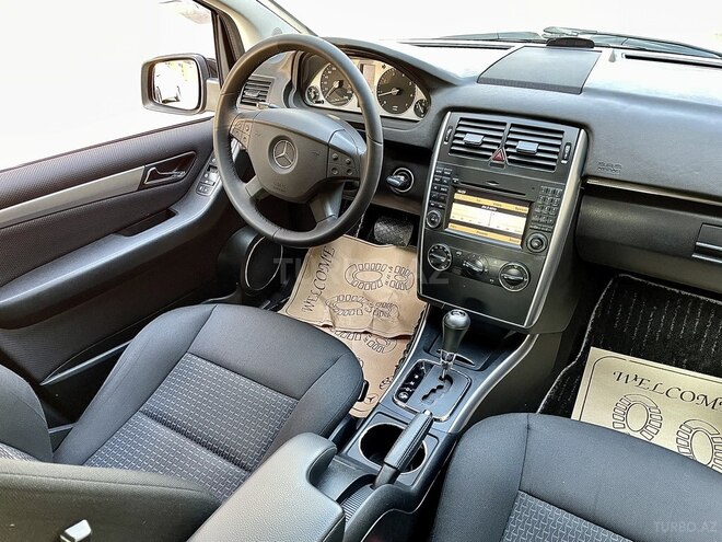 Mercedes B 170 2010, 91,000 km - 1.7 l - Bakı