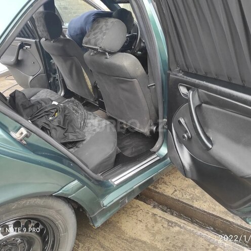 Mercedes C 220 1999, 520,000 km - 2.2 л - İmişli