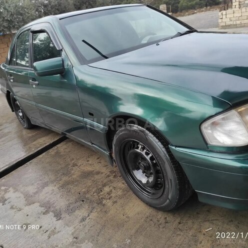 Mercedes C 220 1999, 520,000 km - 2.2 л - İmişli