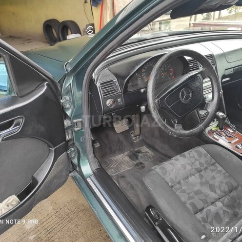 Mercedes C 220 1999, 520,000 km - 2.2 л - İmişli