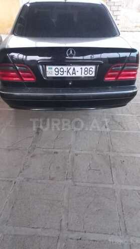 Mercedes E 240 2000, 135,000 km - 2.6 l - Bakı
