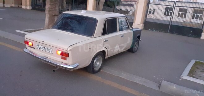 LADA (VAZ) 21011 1978, 100,000 km - 1.3 l - Yevlax