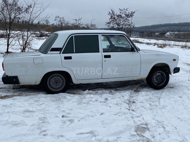 LADA (VAZ) 2107 1999, 130,000 km - 1.6 л - Bakı