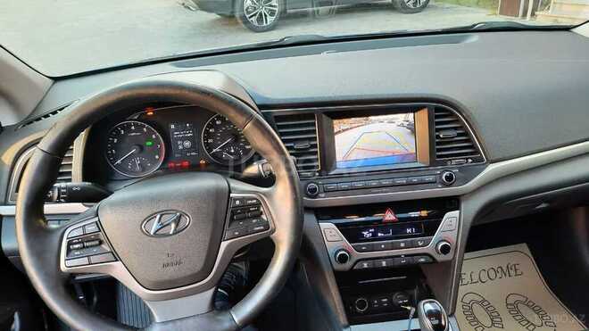 Hyundai Elantra 2016, 86,000 km - 2.0 l - Bakı