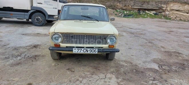 LADA (VAZ) 21011 1979, 258,000 km - 1.6 л - Bakı