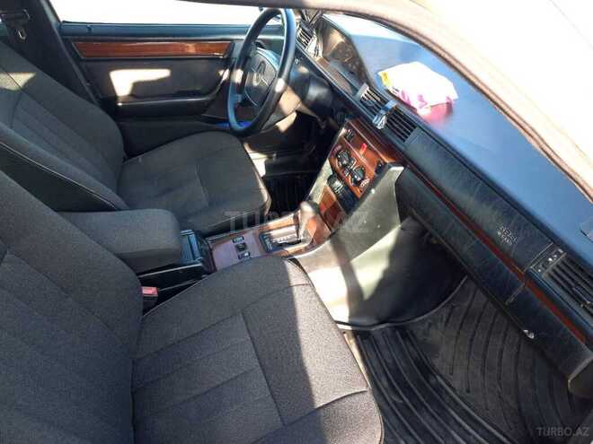 Mercedes E 300 1994, 713,948 km - 3.0 л - Qəbələ