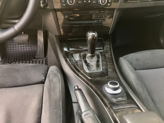 BMW 325 2006, 188,000 km - 2.5 l - Bakı