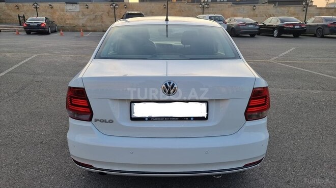 Volkswagen Polo 2018, 83,241 km - 1.6 l - Bakı