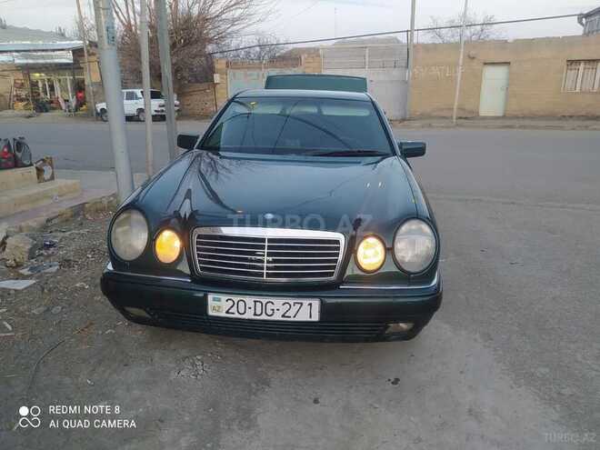 Mercedes E 240 1998, 320,000 km - 2.4 l - Bakı