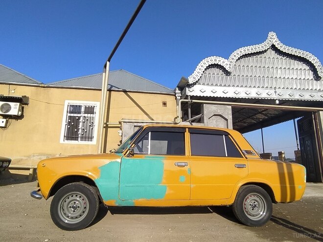 LADA (VAZ) 21011 1980, 29,996 km - 1.5 l - Goranboy