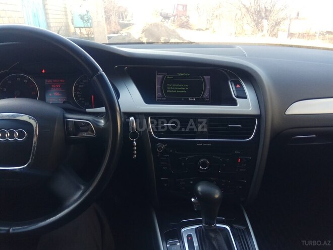 Audi A4 2011, 179,000 km - 1.8 л - Gəncə