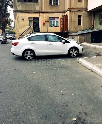 Kia Rio 2012, 240,000 km - 1.4 l - Bakı