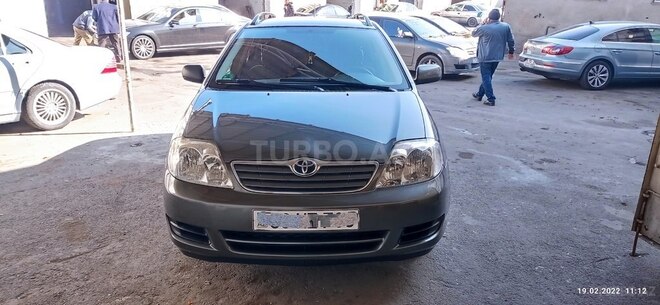 Toyota Corolla 2005, 256,000 km - 1.4 л - Bakı
