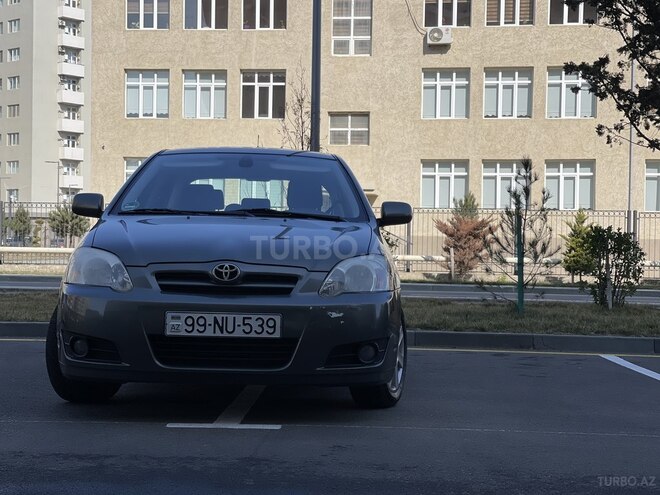 Toyota Corolla 2005, 250,000 km - 1.4 l - Bakı