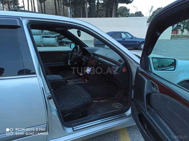 Mercedes E 230 1996, 289,000 km - 2.3 l - Sumqayıt