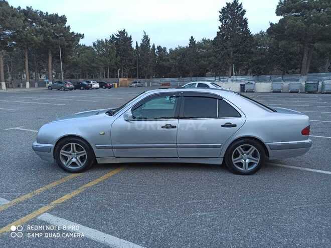 Mercedes E 230 1996, 289,000 km - 2.3 l - Sumqayıt
