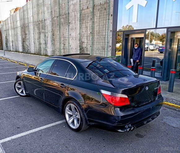 BMW 525 2004, 288,000 km - 2.5 l - Bakı
