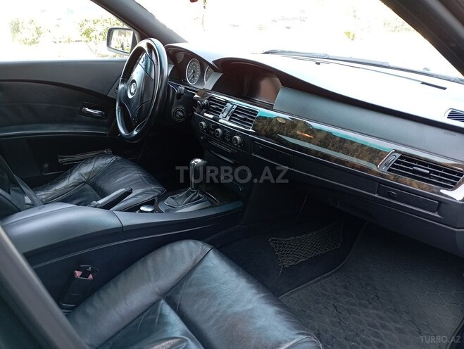 BMW 525 2004, 288,000 km - 2.5 l - Bakı