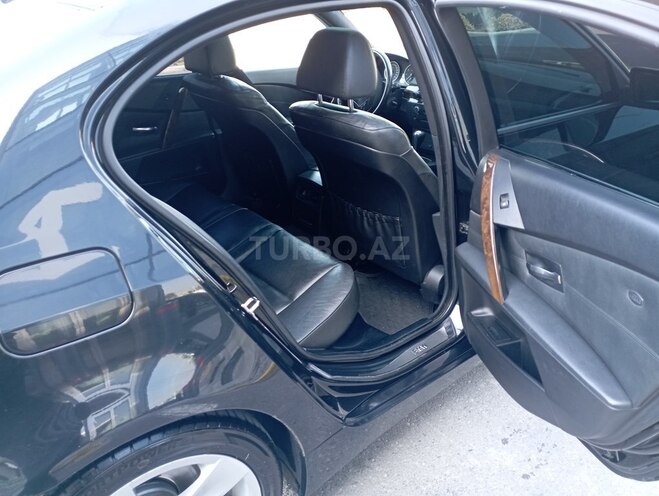 BMW 525 2004, 288,000 km - 2.5 l - Bakı