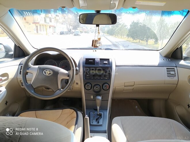 Toyota Corolla 2009, 194,000 km - 1.6 l - Bakı