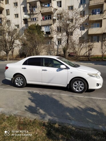 Toyota Corolla 2009, 194,000 km - 1.6 l - Bakı