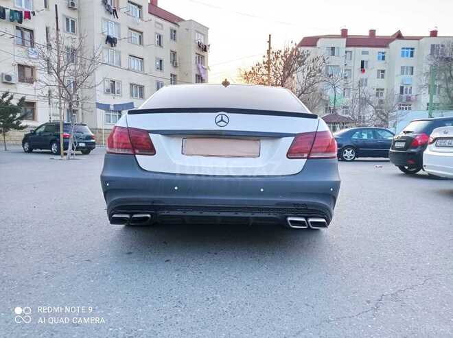 Mercedes E 200 2014, 250,000 km - 2.2 l - Bakı