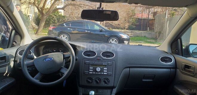 Ford Focus 2005, 270,000 km - 1.4 л - Bakı