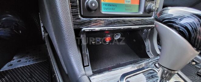 Mercedes E 320 2001, 264,000 km - 3.2 l - Bakı