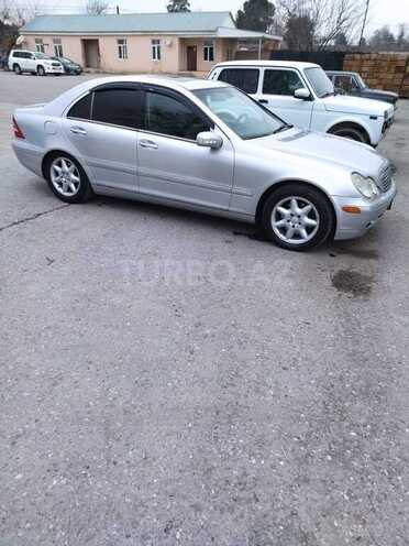 Mercedes C 240 2003, 185,800 km - 2.6 l - Bakı