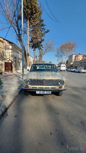 LADA (VAZ) 21011 1982, 87,000 km - 1.5 l - Qazax
