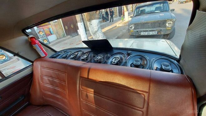 LADA (VAZ) 21011 1982, 87,000 km - 1.5 l - Qazax