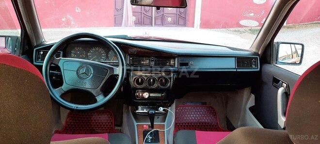 Mercedes 190 1991, 228,000 km - 2.0 л - Bakı