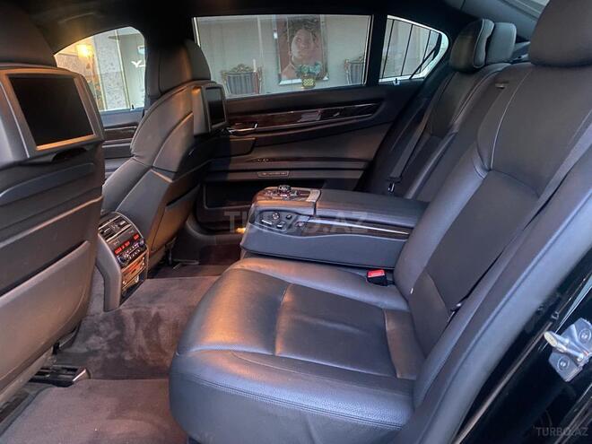 BMW 750 2010, 124,000 km - 4.4 l - Bakı