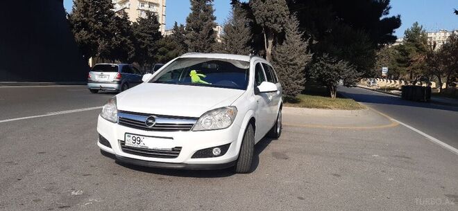 Opel Astra 2010, 230,000 km - 1.3 l - Bakı
