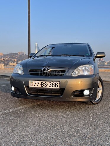 Toyota Corolla 2005, 178,000 km - 1.4 л - Bakı