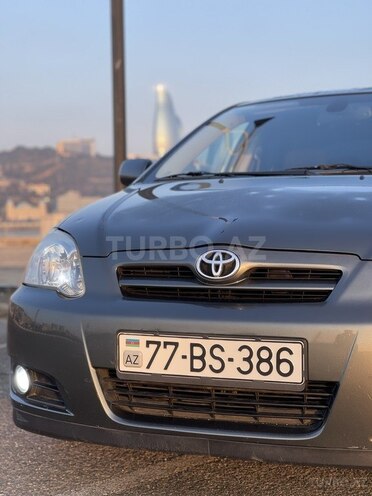 Toyota Corolla 2005, 178,000 km - 1.4 л - Bakı