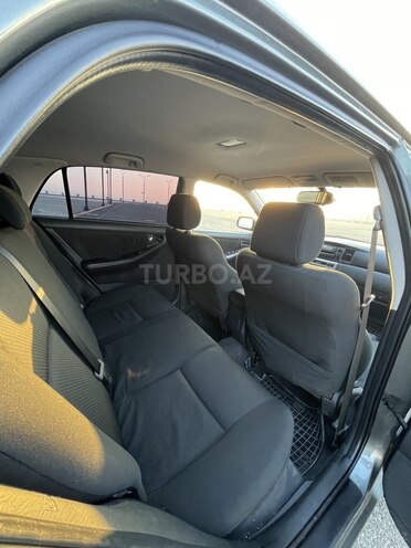 Toyota Corolla 2005, 178,000 km - 1.4 л - Bakı