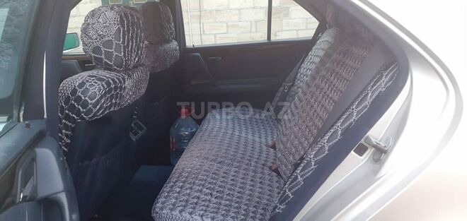 Mercedes E 240 1999, 327,600 km - 2.4 l - Bərdə