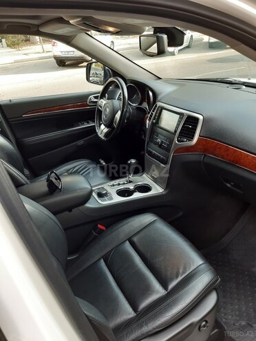 Jeep Grand Cherokee 2012, 122,000 km - 3.6 l - Bakı