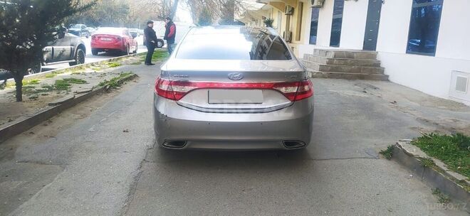Hyundai Grandeur 2013, 238,000 km - 2.4 l - Bakı