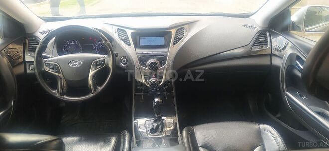 Hyundai Grandeur 2013, 238,000 km - 2.4 l - Bakı