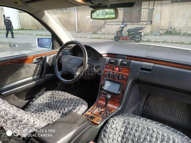 Mercedes E 300 1998, 469,000 km - 3.0 л - Bakı