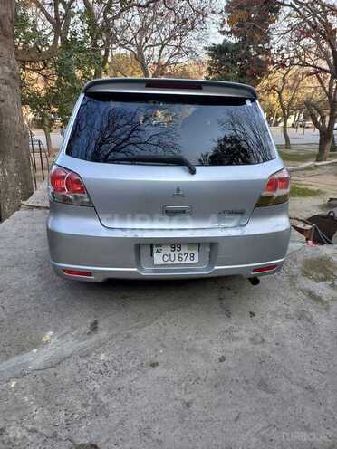 Mitsubishi Airtrek 2003, 299,363 km - 2.0 l - Bakı