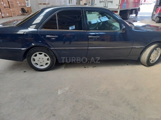 Mercedes C 230 1999, 250,000 km - 2.3 л - Bakı