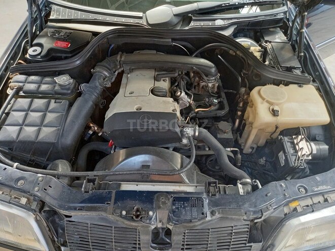Mercedes C 230 1999, 250,000 km - 2.3 л - Bakı