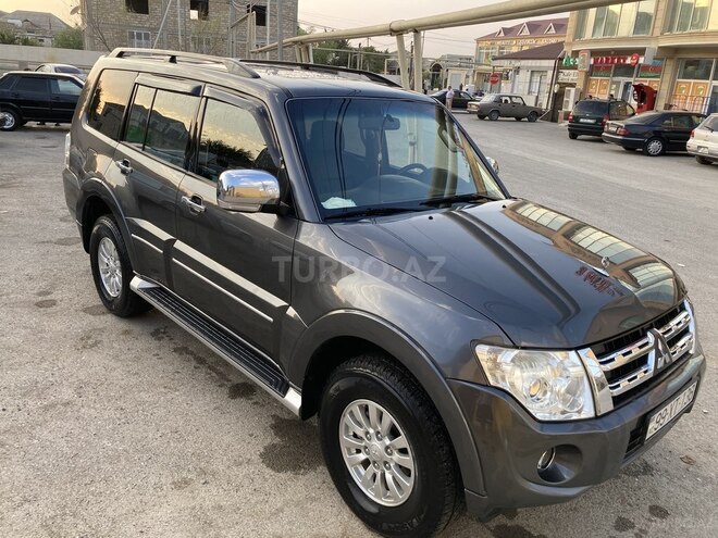 Mitsubishi Pajero 2013, 159,600 km - 3.0 l - Bakı