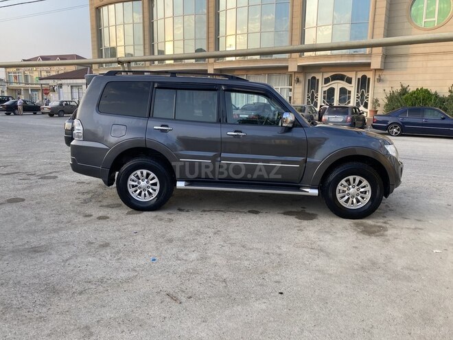 Mitsubishi Pajero 2013, 159,600 km - 3.0 l - Bakı