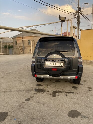 Mitsubishi Pajero 2013, 159,600 km - 3.0 l - Bakı
