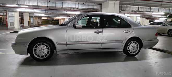 Mercedes E 280 2000, 442,070 km - 2.8 л - Bakı